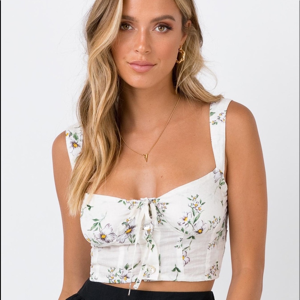 Princess Polly floral top